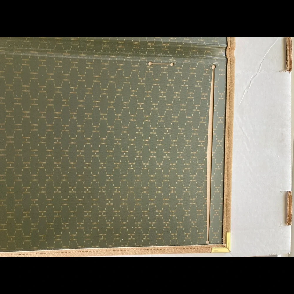Nice Suede-look Portfolio